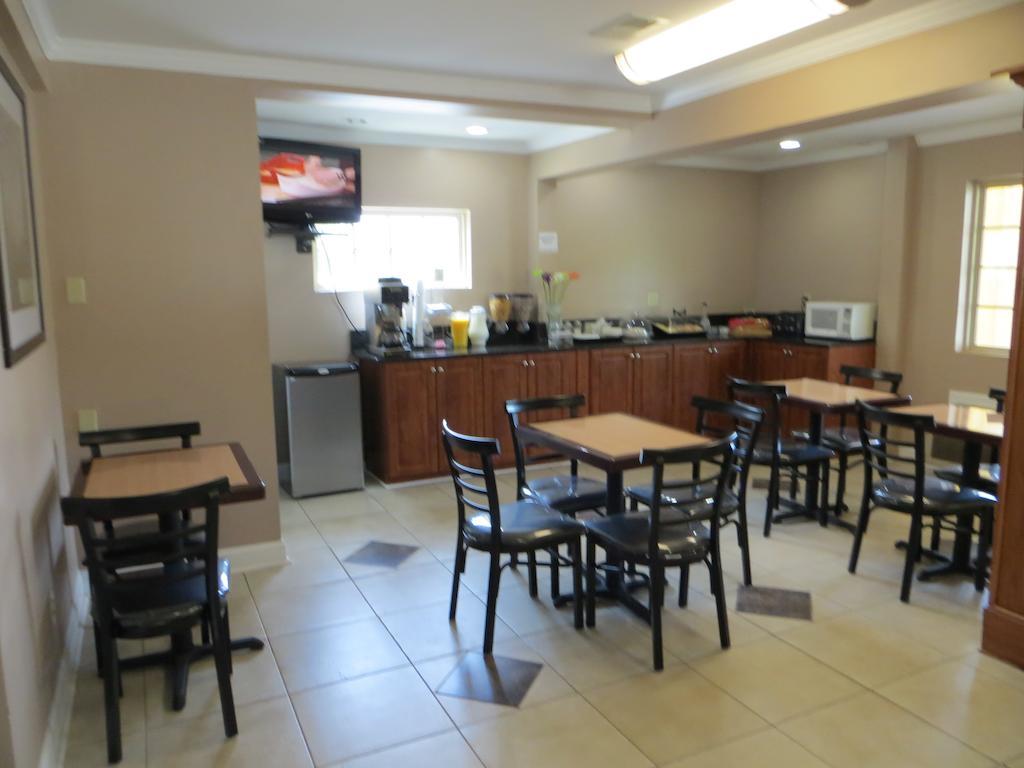 Roadside Inn Картърсвил Екстериор снимка